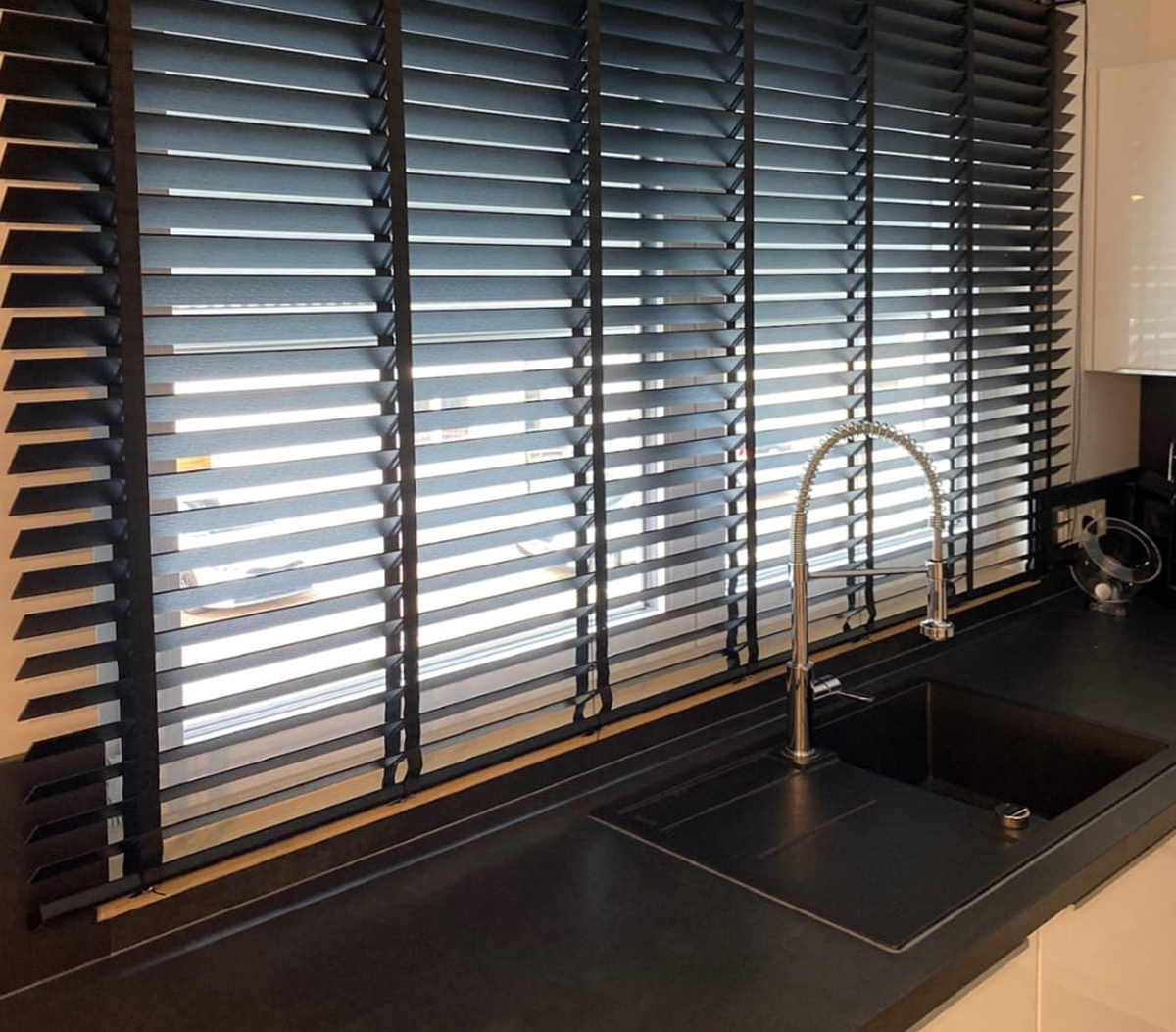 Unsere Erfolgsgeschichten: Referenzen im Bereich Gardinen und Fliegengitter 11